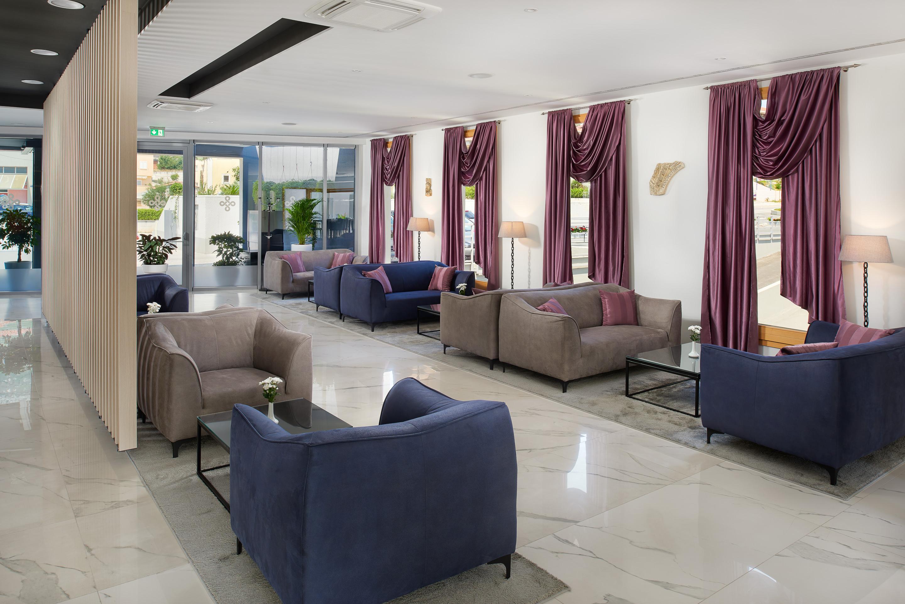 Hotel Salona Palace Exteriér fotografie